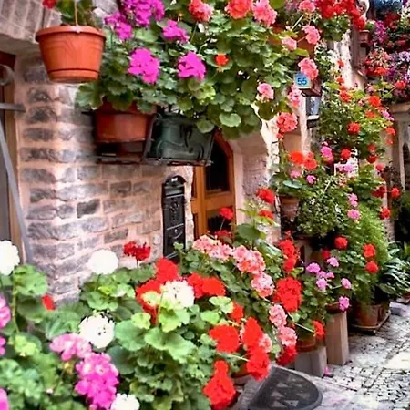 Porta Fontevecchia Panoramica Casa de Férias *