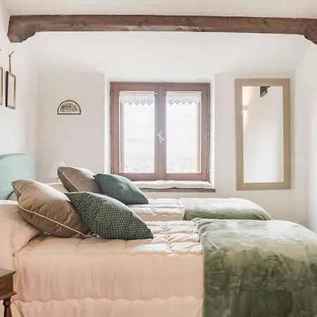 Porta Fontevecchia Panoramica Tatil Evi Spello